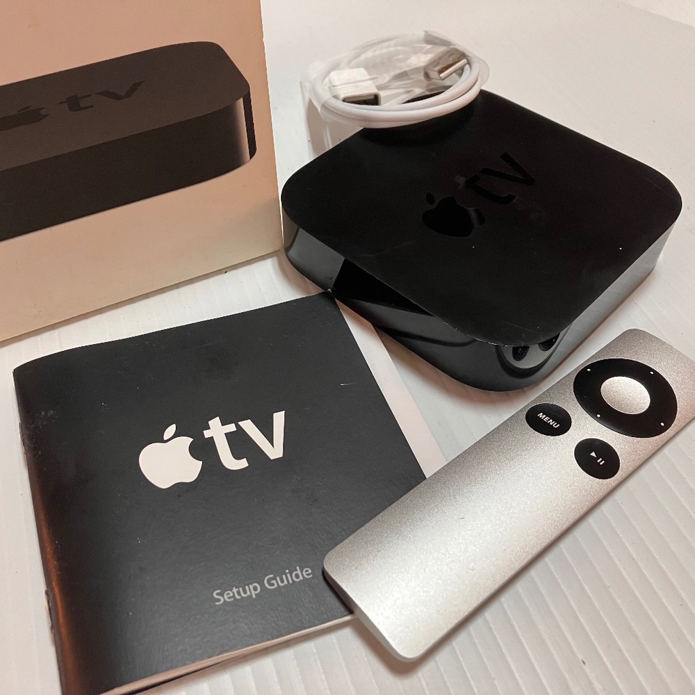 Apple TV w/ Remote 3 gen. model; A1469